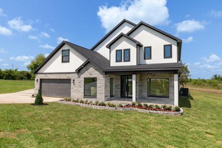 19123 Grandview Point