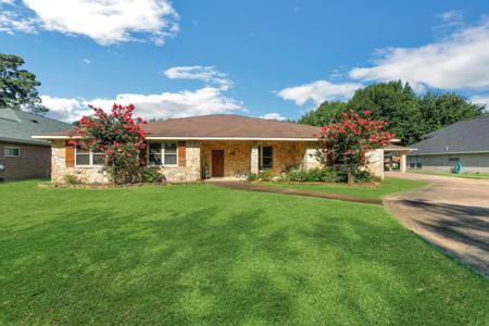 26 Westpoint Drive