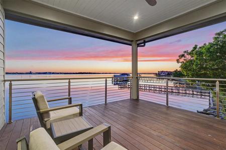 2002 Cove Park Drive