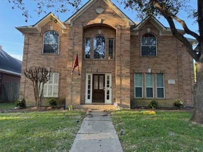 2203 Fairwater Park Drive