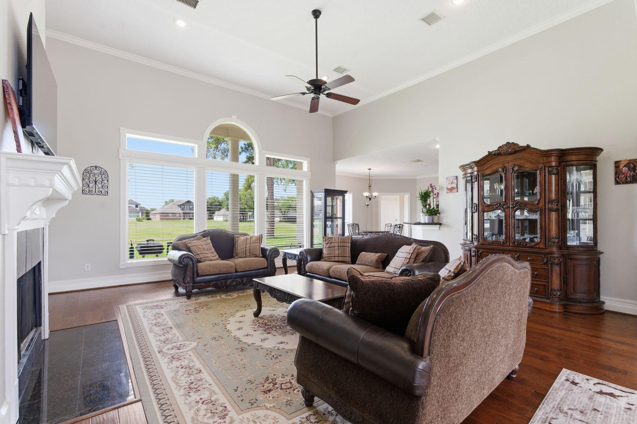 Image 4: Enjoy the view of the golf course from your living