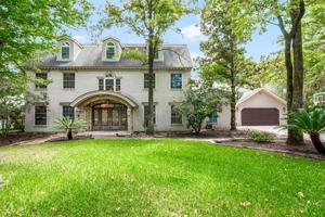 45 Wedgewood Forest Drive