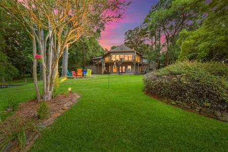 682 Shoreline Drive