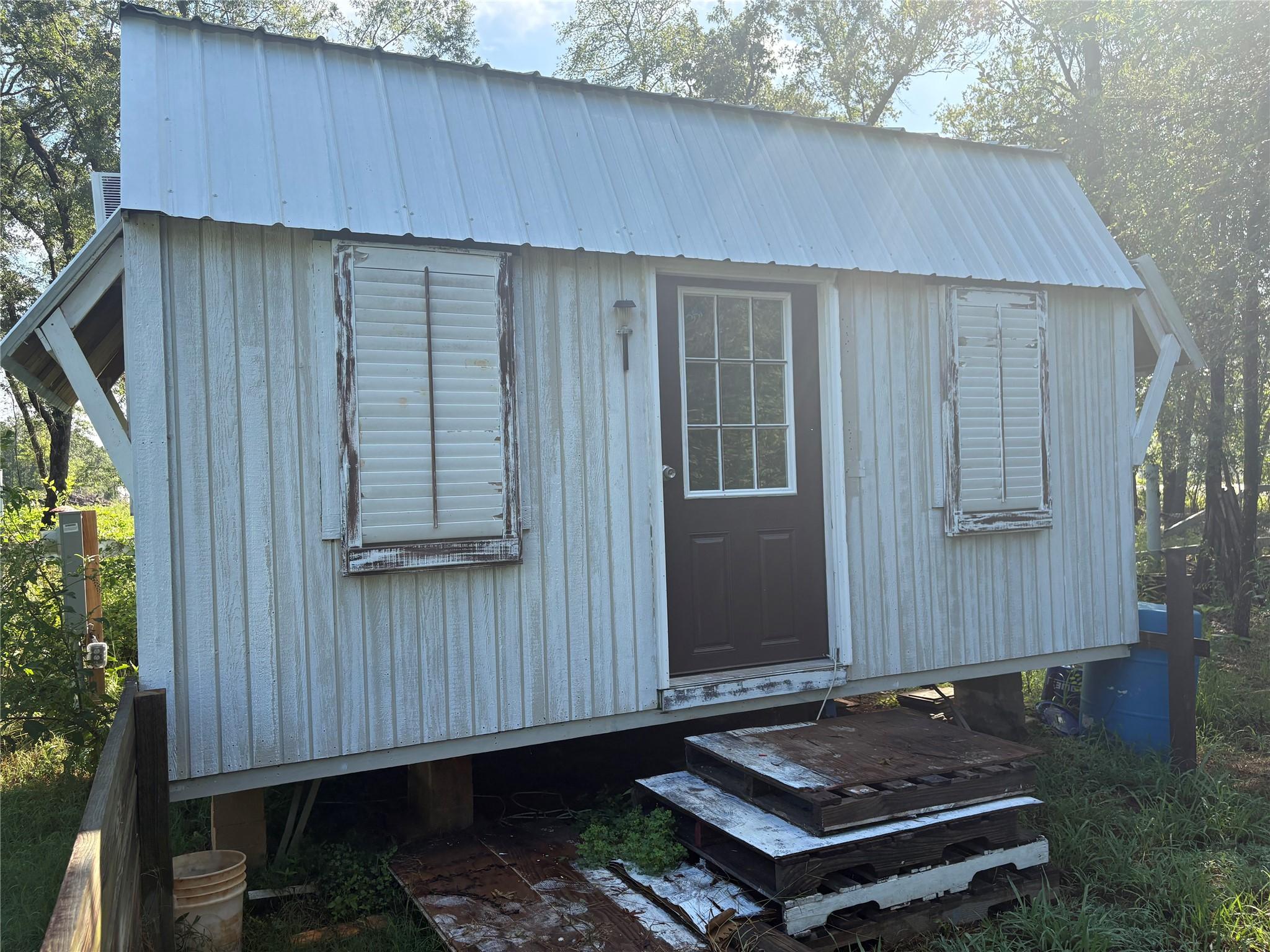 Image 4