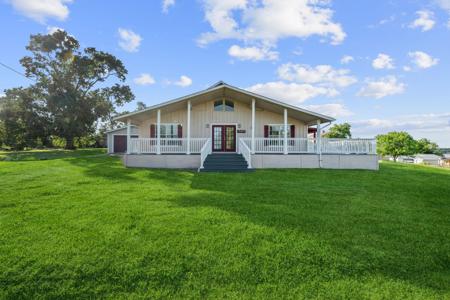 381 N Shady Oaks Drive
