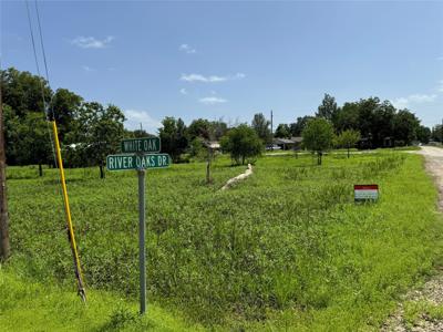 000 White Oak Drive
