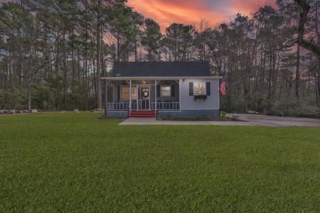 727 Shoreline Drive