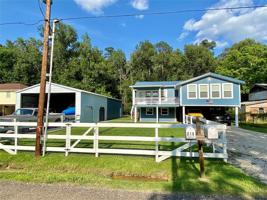 204 Lake Livingston Drive