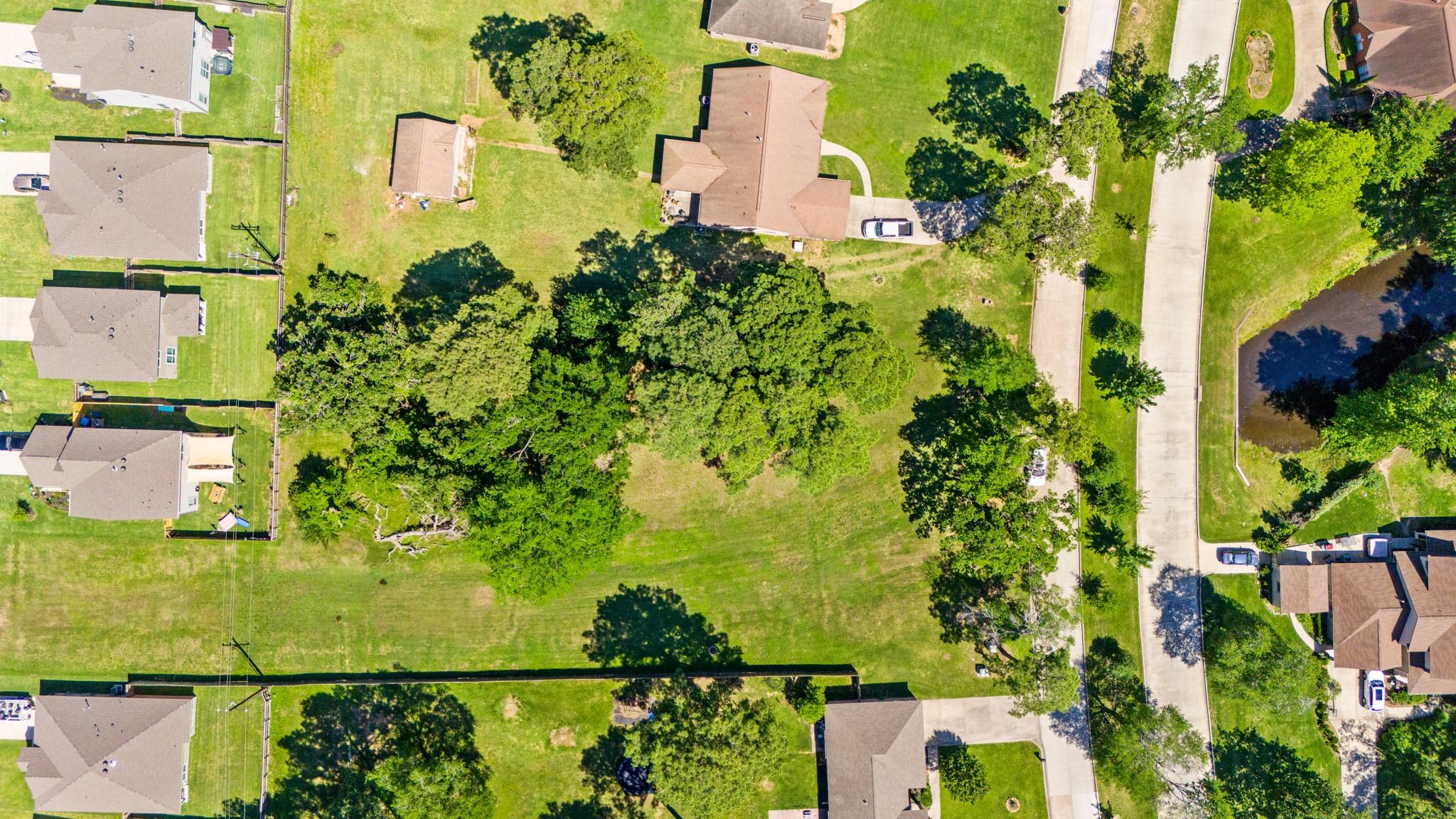 Image 3: Aerial view directly over the lot