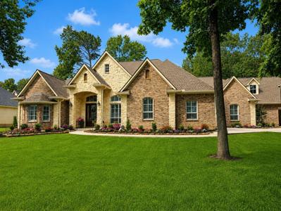 11357 Lake Oak Drive