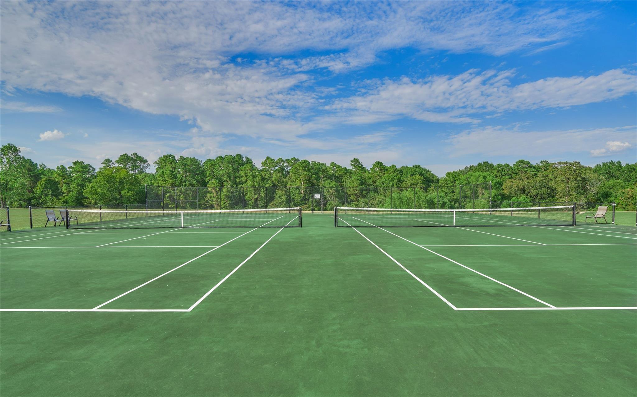 Image 4: community sports courts