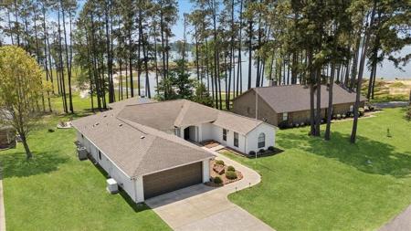 251 Bayview Drive