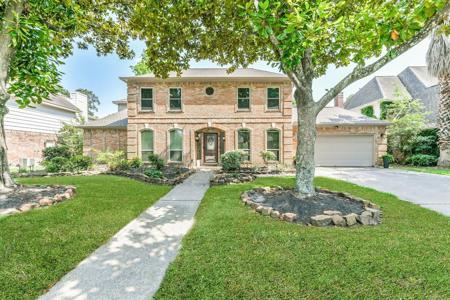 8418 Atascocita Lake Way