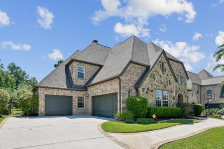 34 N Shimmering Aspen Circle