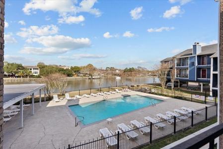 18511 Egret Bay Boulevard