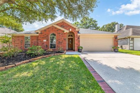8426 Hunters Village Drive