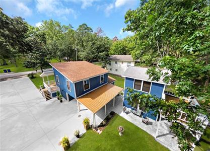 201 Wildwood Lane