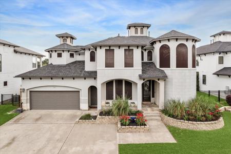 1830 Lakeside Drive