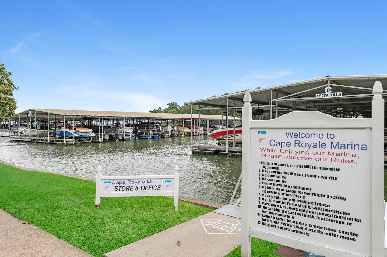 Image 3: Welcome To Cape Royale Marina
