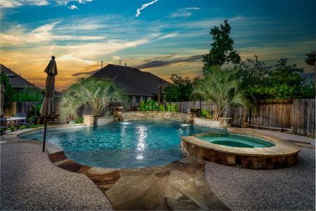 6810 Antique Cedar Lane