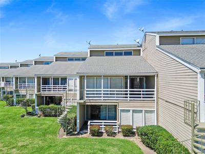 50 April Point Drive S