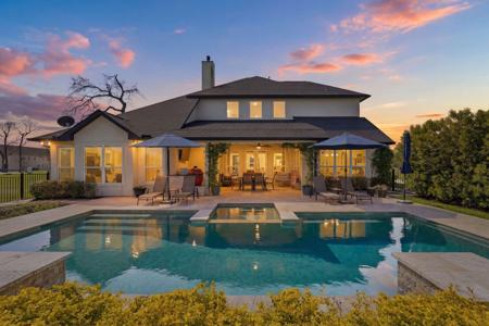 11600 Grand View Drive
