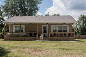 1000 E Taylor Lake Circle