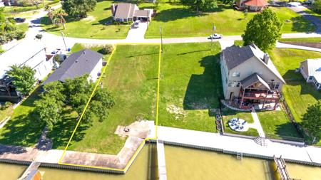 TBD Lakeview Dr Loop