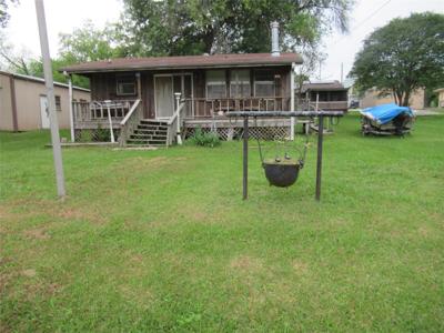 50 Lakeview Drive
