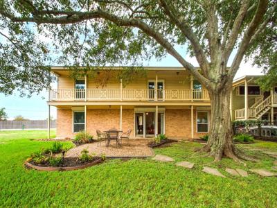 89 Bayou Lane