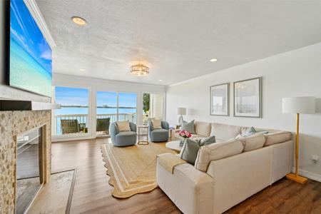 2 Mariner Village Drive