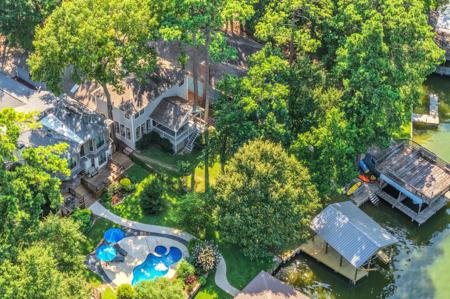 131 Lords Circle