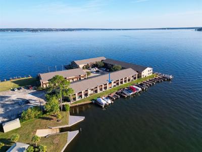 801 River Road