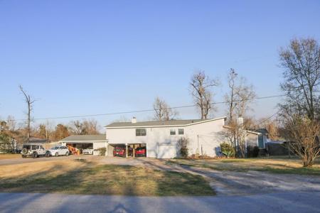 146 Creekside Drive
