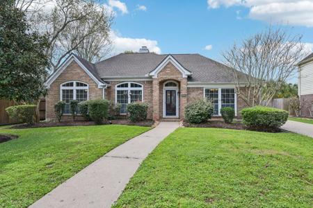 2215 Bay Haven Way