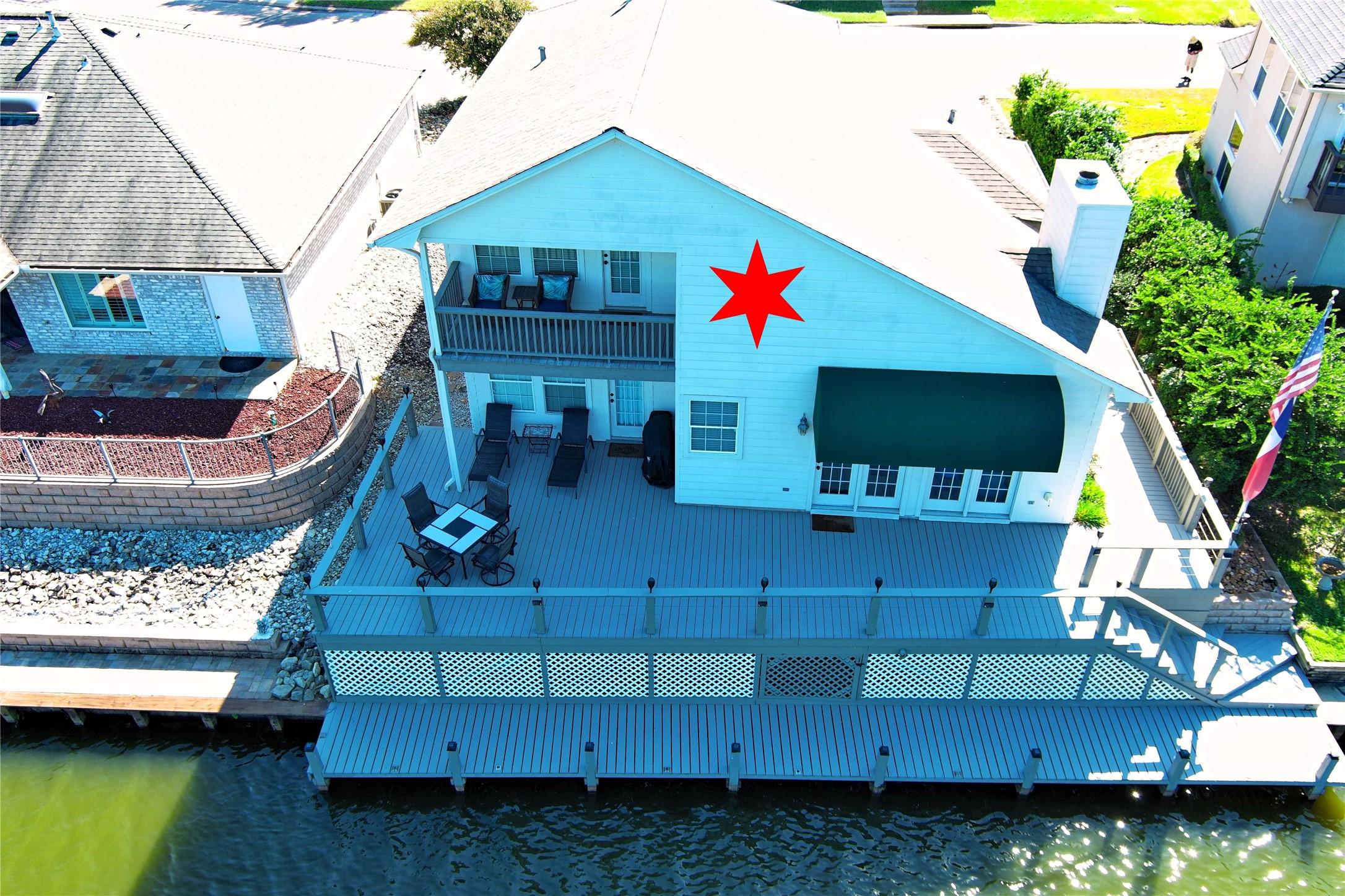 Image 3: Enjoy your beautiful deck all year.