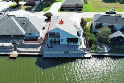 Image 4: This is the lake life that you are dreaming of.