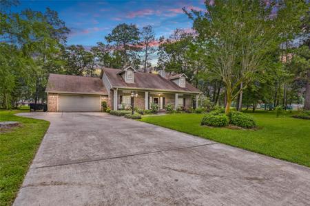 2123 White Feather Trail