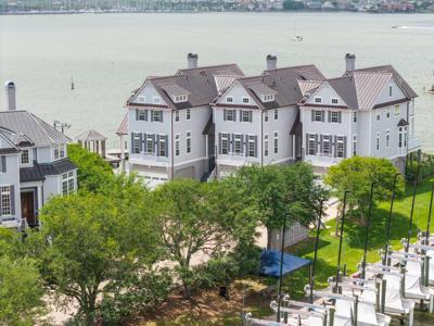 2451 Lakewood Pointe