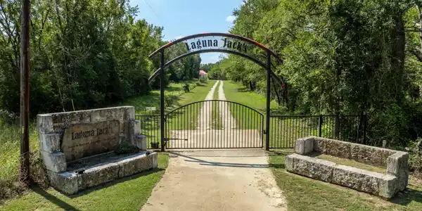 Image 2: Property Entry