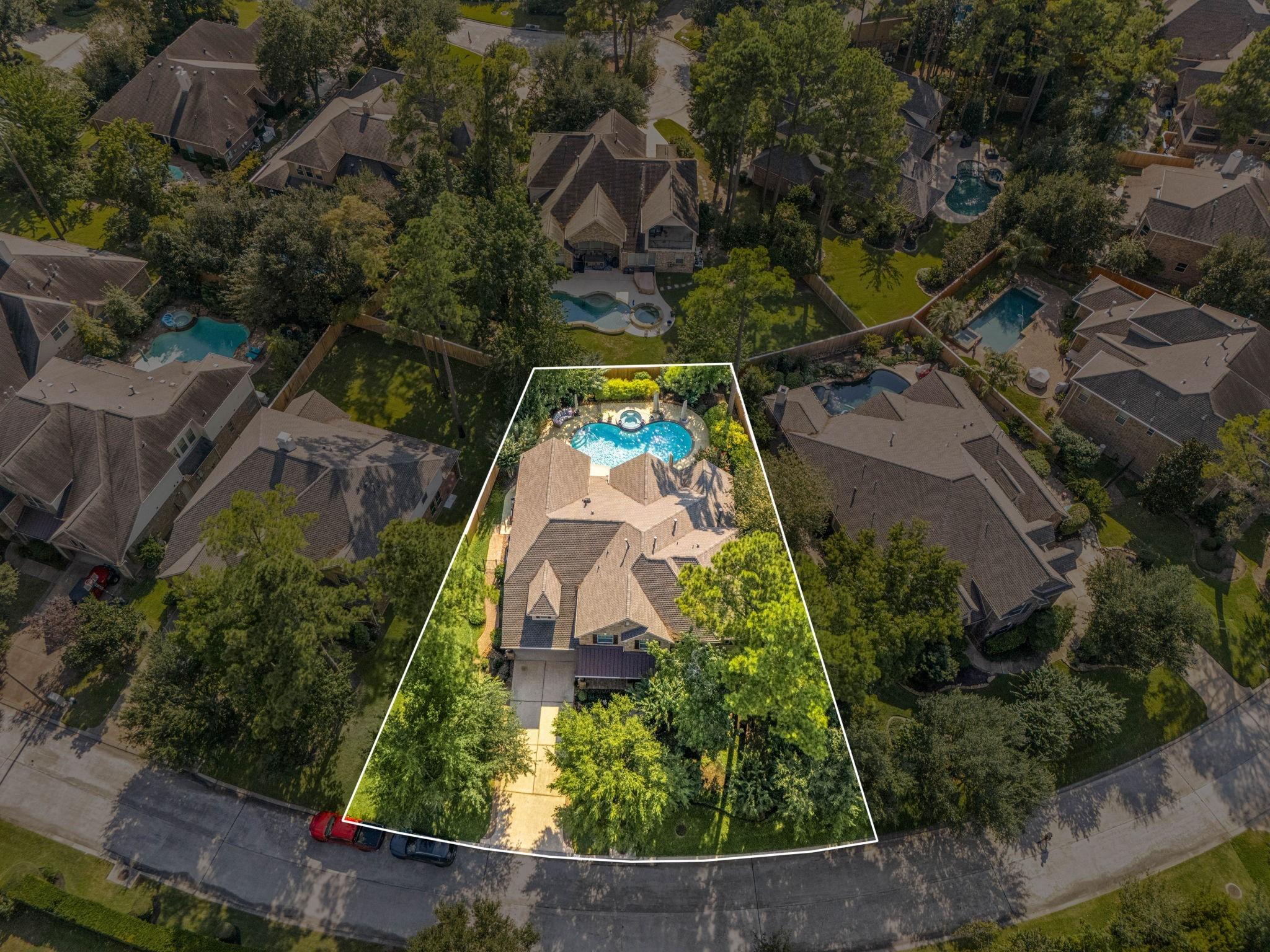 Image 3: Experience life in Creekside Park, The Woodlands&rsquo;