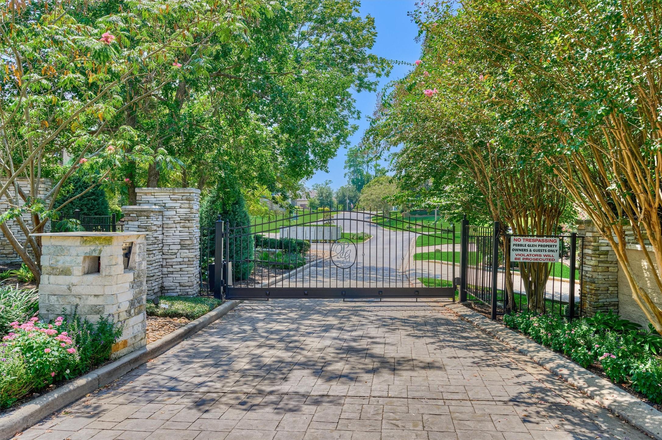 Image 3: Conveniently located upscale gated community