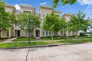 218 Breezy Way