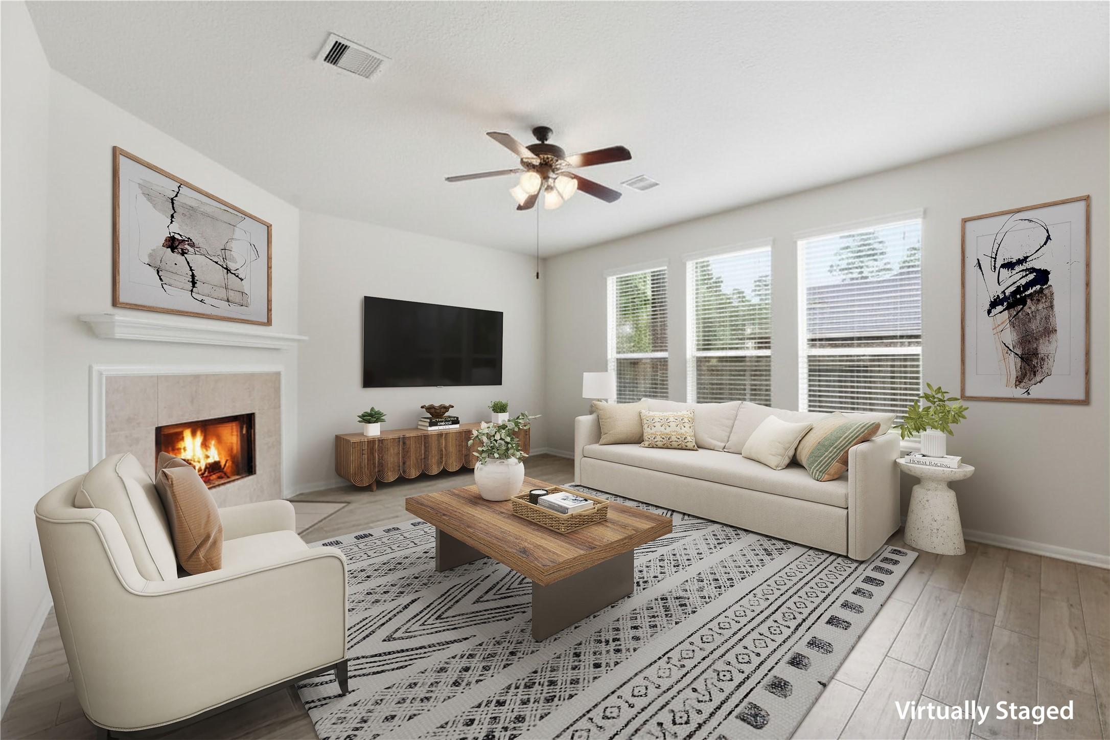 Image 3: Family Room