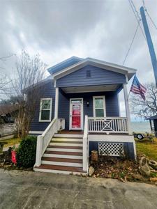 154 W Lake Shore Drive