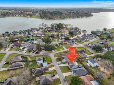 15025 Conroe Bay Boulevard