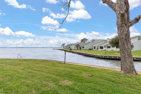 100 Edgewater Drive