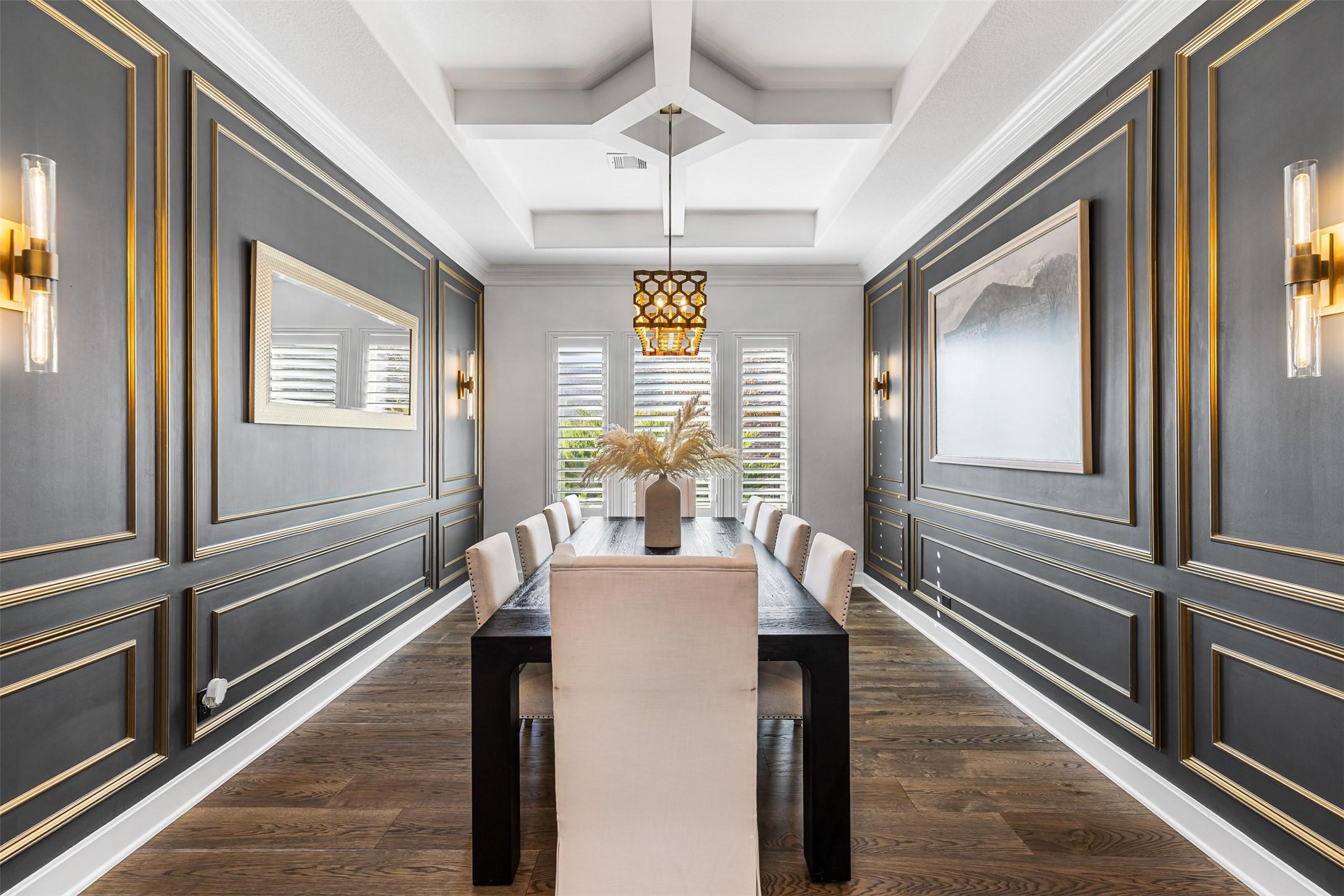 Image 4: Formal Dining open to kitchen