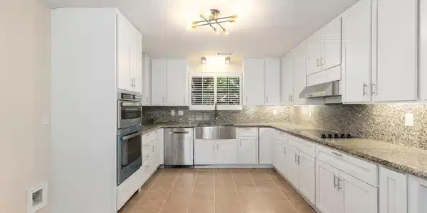 1847 Raintree Circle