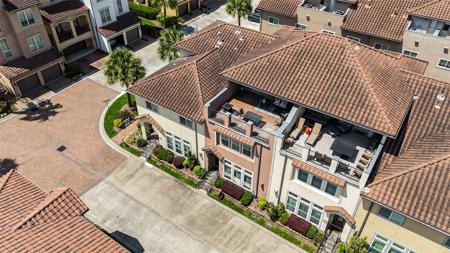 26 W Oaks Drive
